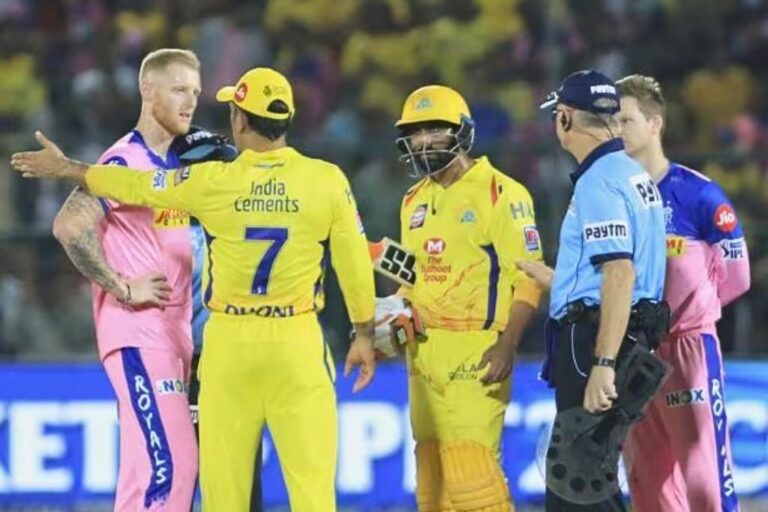 Virendra Sehwag wanted a ban on MS Dhoni for 2019 IPL incident