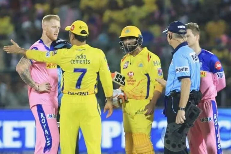 Virendra Sehwag wanted a ban on MS Dhoni for 2019 IPL incident